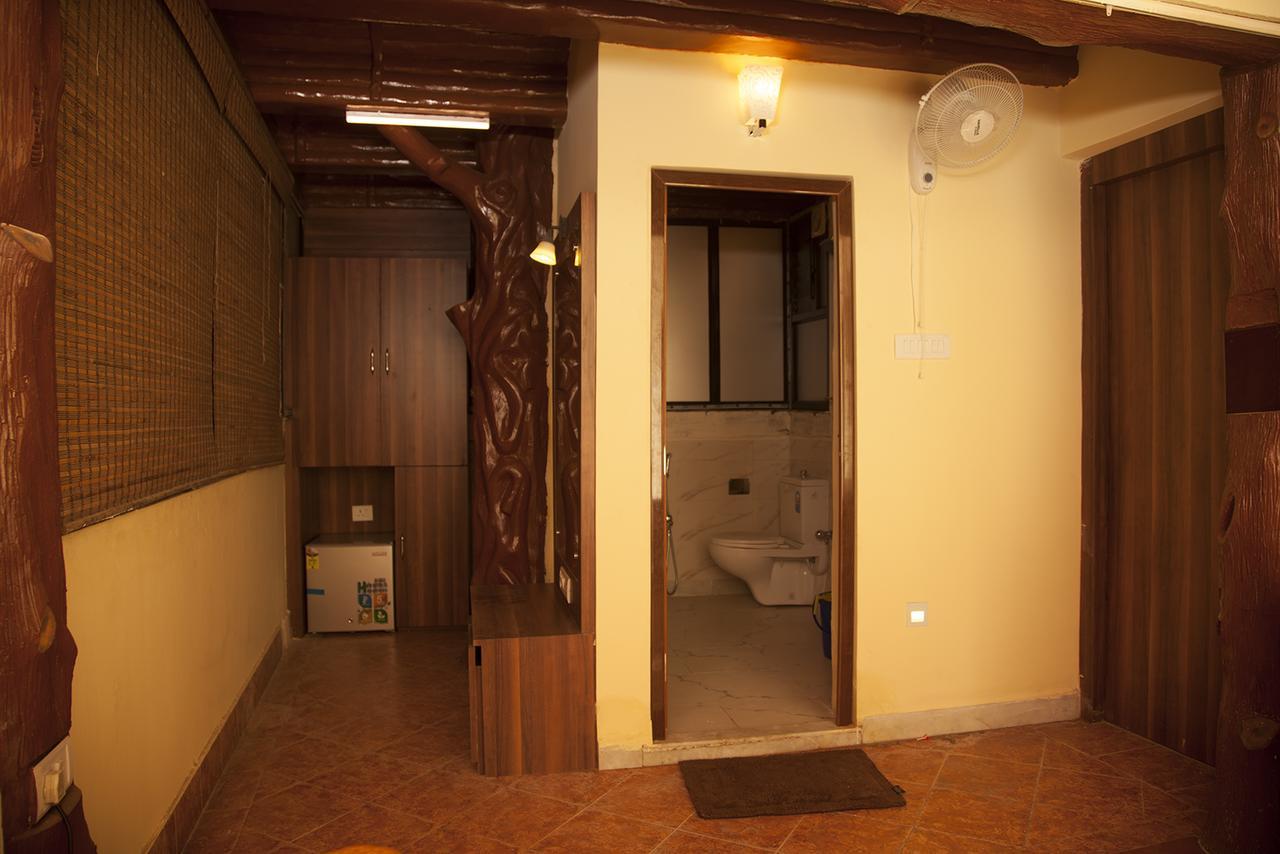 Om Sai Villa Guesthouse Calcutá Exterior foto